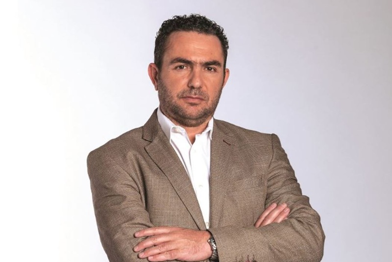 Από την ΕΡΤ στον ΣΚΑΪ ο Φώτης Καφαράκης
