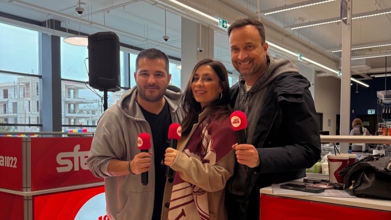 Επέστρεψε στην κορυφή ο Sfera 102.2, στο Top 30 ο Νότες 96