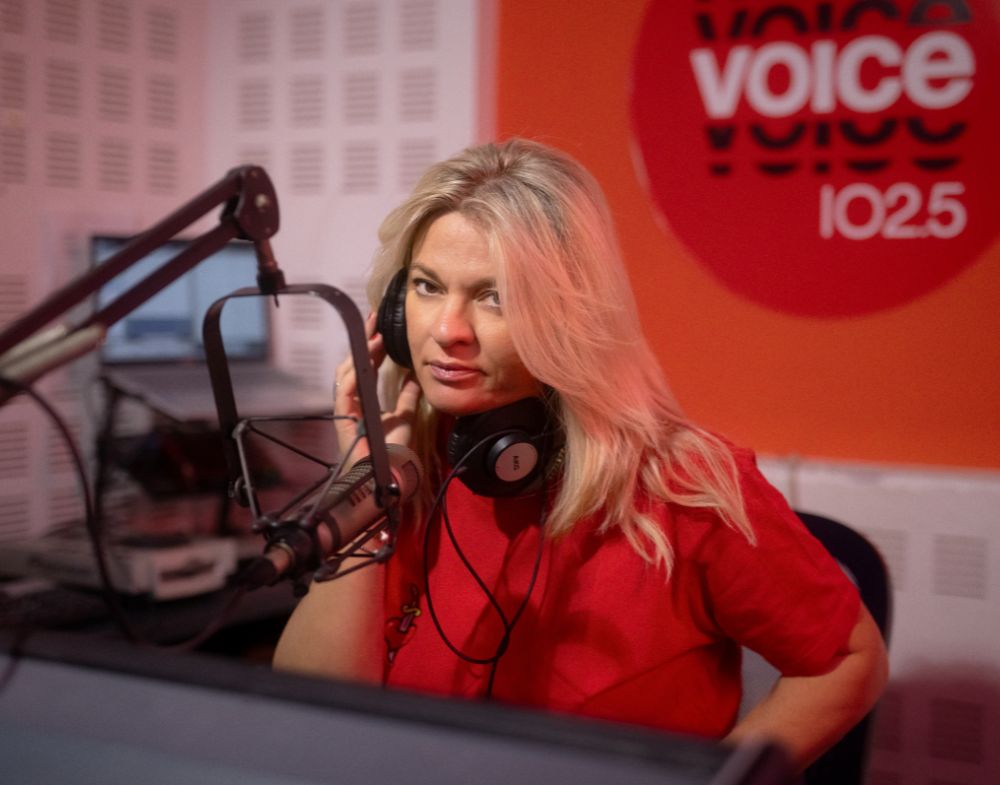 Τίτλοι τέλους για την Athens Voice στα FM