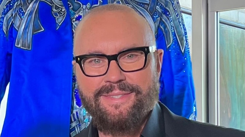 Ο Desmond Child μιλά στον Πέτρο Αδάμ και το Kosmos 93.6