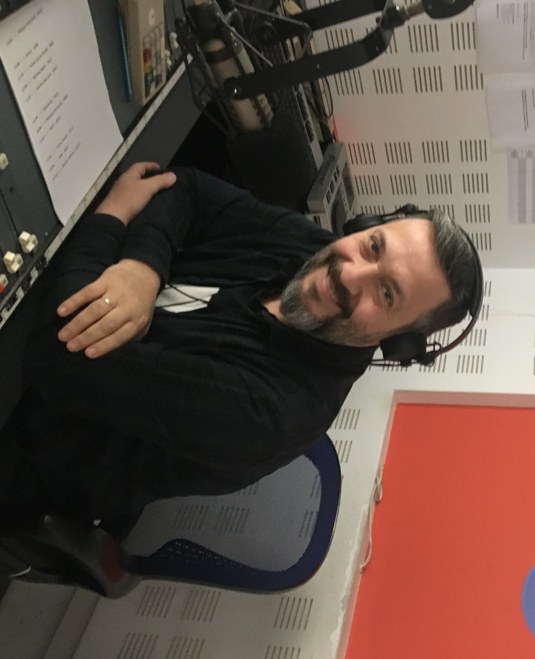 Ο DJ Snatch στον Athens Voice 102.5