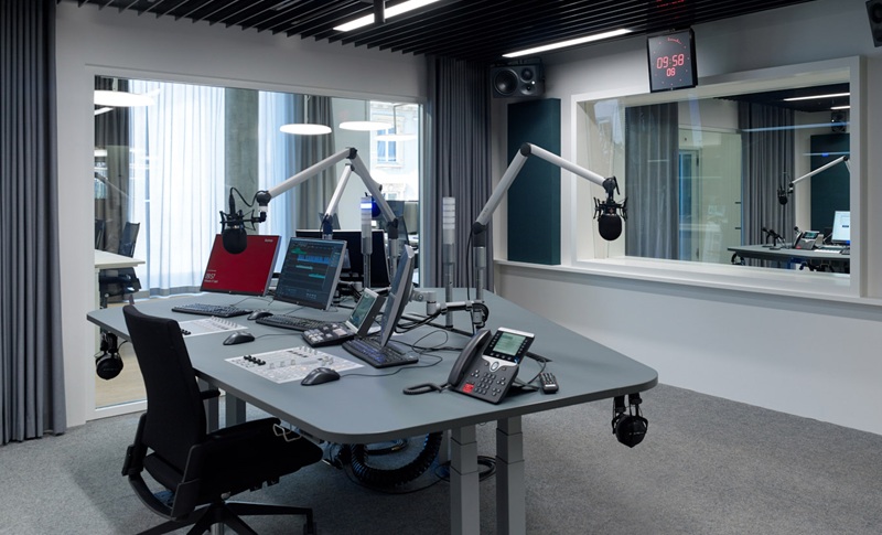 Οι μετοχικές συνθέσεις των ραδιοφωνικών σταθμών της Θεσσαλονίκης